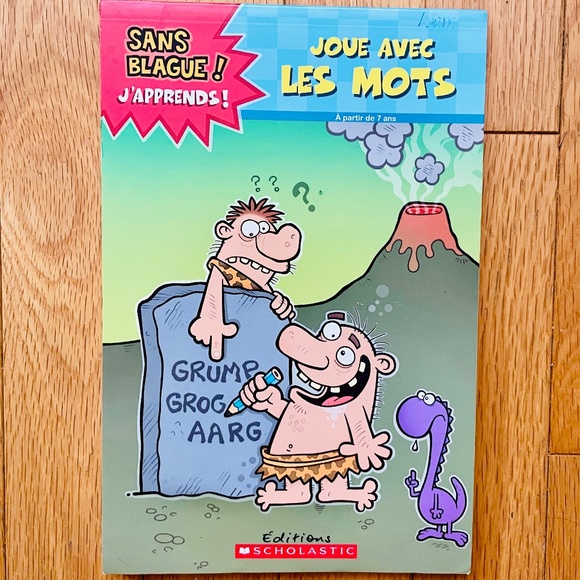 4/$30, 3 French Children’s Fun Books *BUNDLE DEAL - Picture 2 of 8